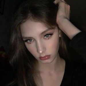 Meet your Posher, Bernadine